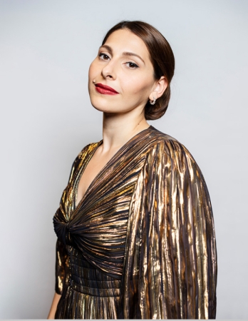 BELLA ADAMOVA (mezzosoprán) a JOHANNA HANIKOVÁ (piano)